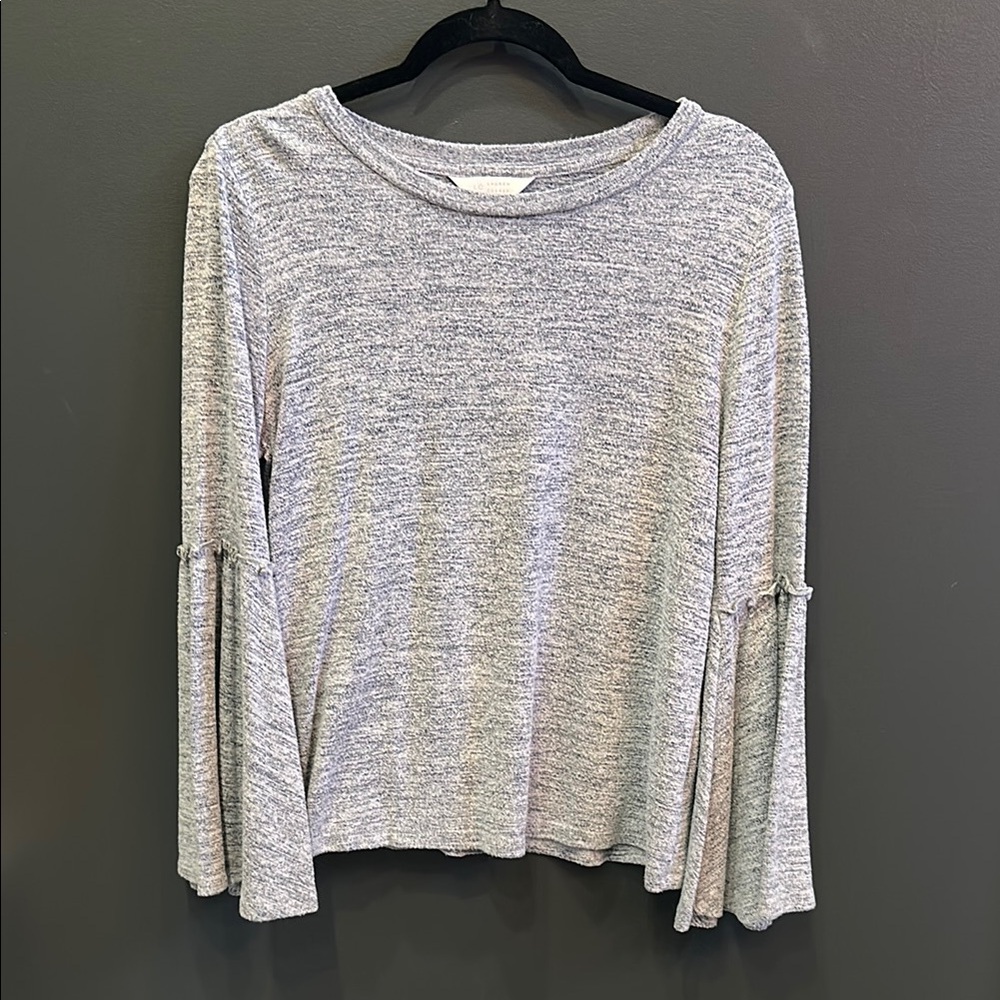 🛍️ 3FOR20 | LC Lauren Conrad | Light Purple Women's Top w/ Bell Sleeves | Medium